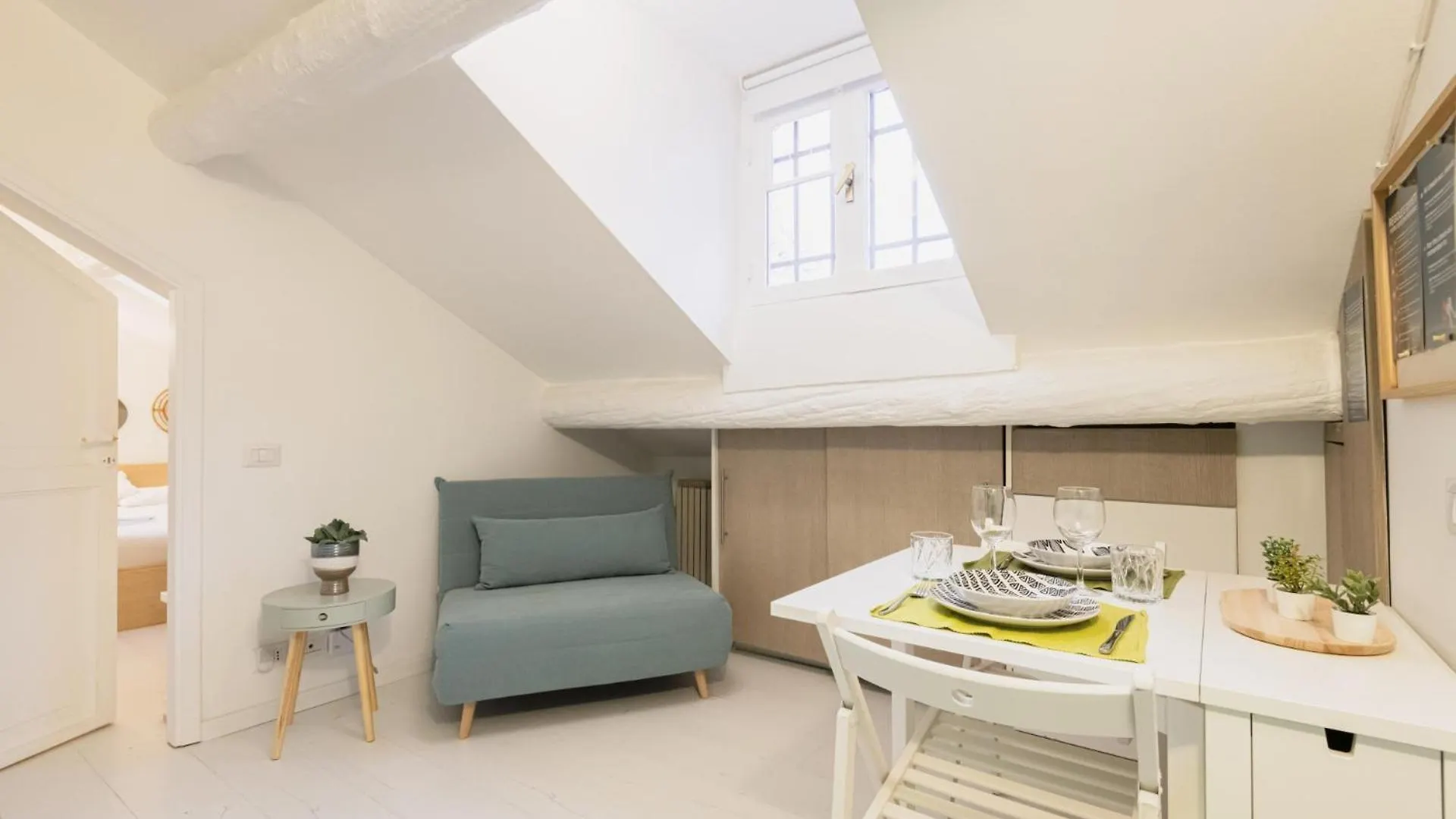 Easylife - Nido Di Stile In Porta Romana Milan 0*,
